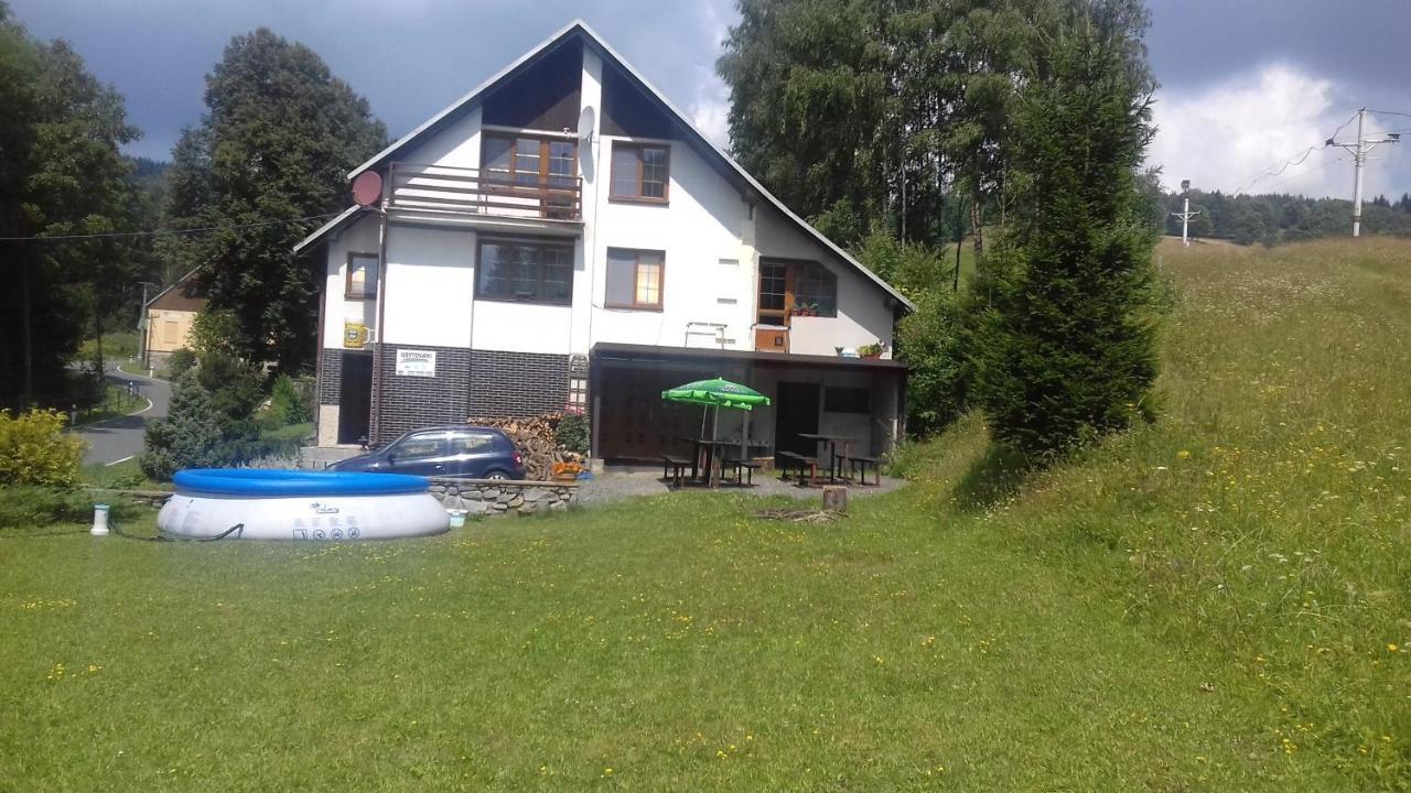 Staré Město Penzion Pod Paprskem酒店 外观 照片